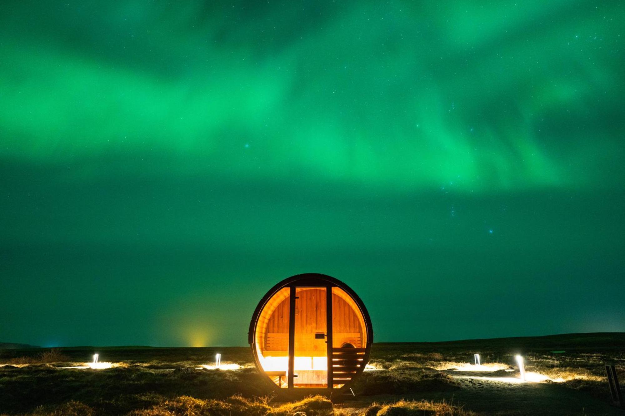 Tiny Glass Lodge Experience The Nature Селфос Екстериор снимка